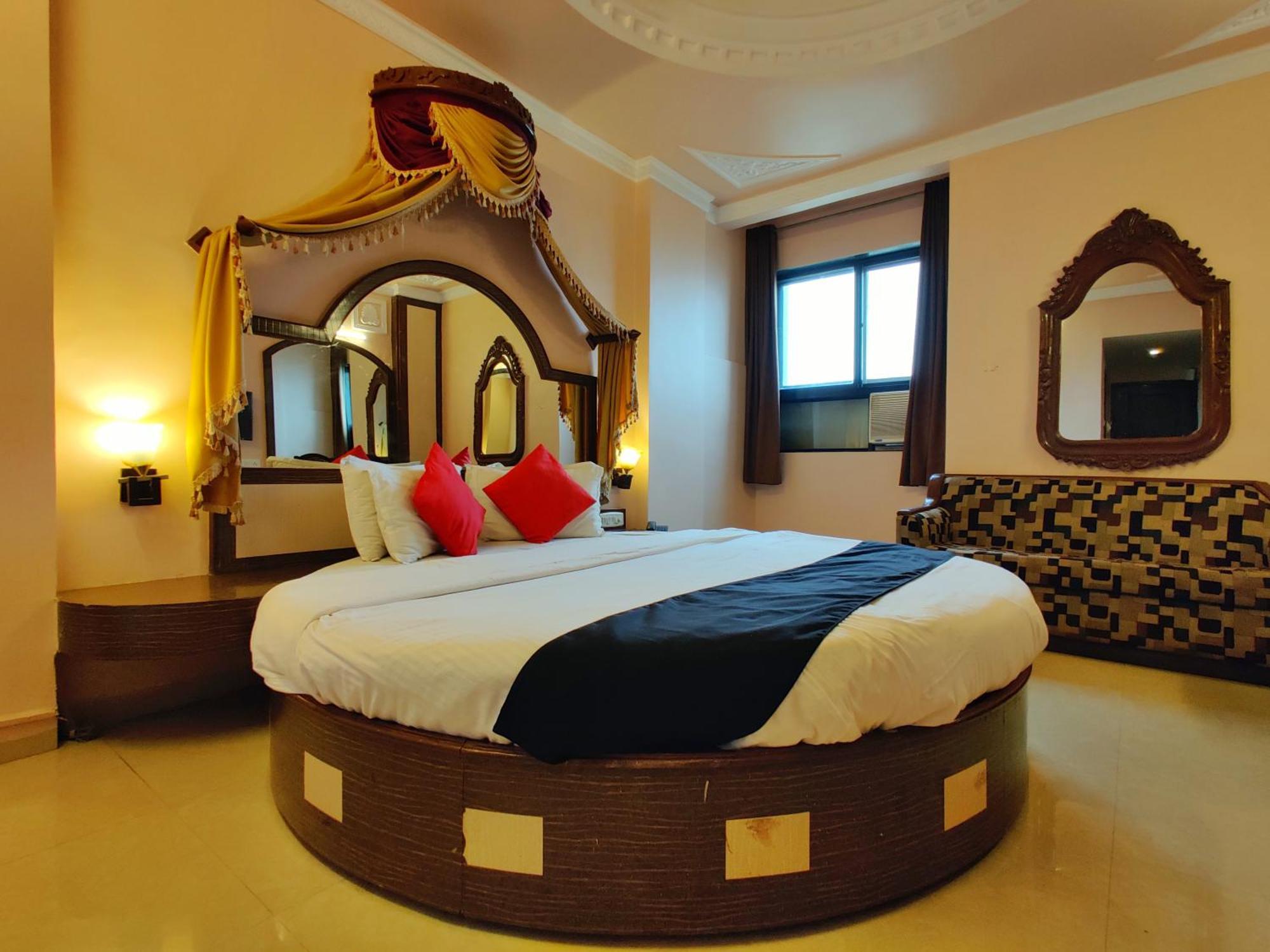 Hotel Pratap Heritage Mahabaleshwar Exterior photo